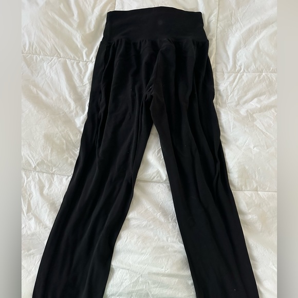 Athleta Pants - Athleta salutation joggers, xs black, nylon